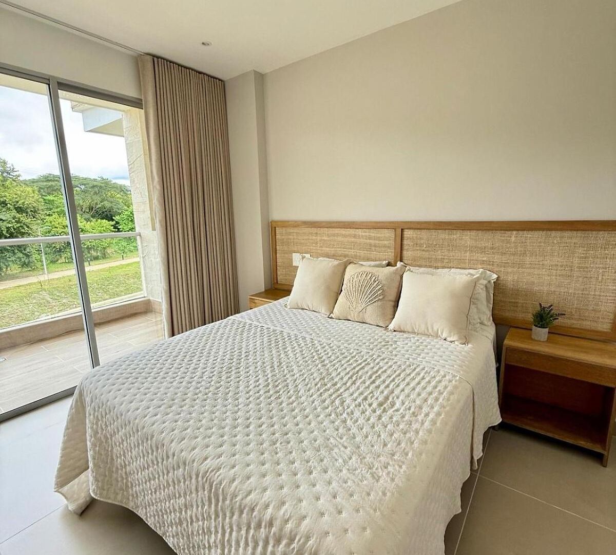 Apartamento 2br 2ba Baia Kristal Crystal Lagoon Cartagena