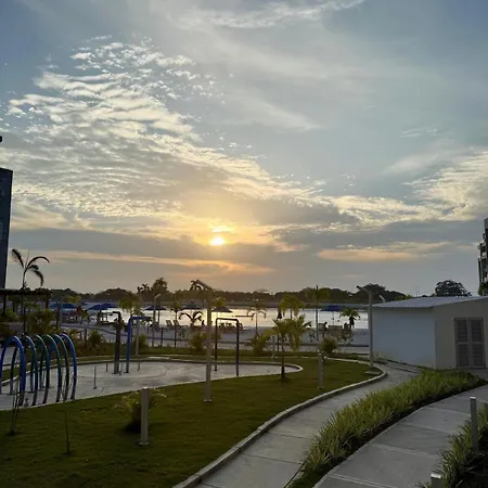 2br 2ba Baia Kristal Crystal Lagoon Cartagena