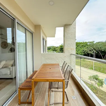 2br 2ba Baia Kristal Crystal Lagoon Cartagena