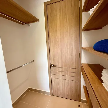 Apartamento 2br 2ba Baia Kristal Crystal Lagoon Cartagena