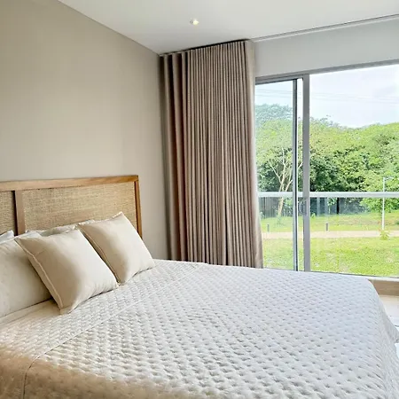 2br 2ba Baia Kristal Crystal Lagoon *