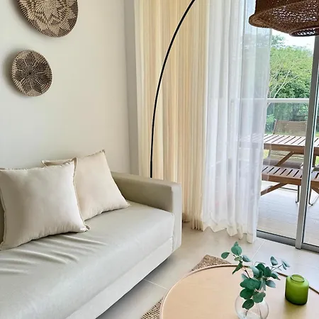 Apartamento 2br 2ba Baia Kristal Crystal Lagoon